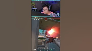 This is how you hold an angle on Valorant