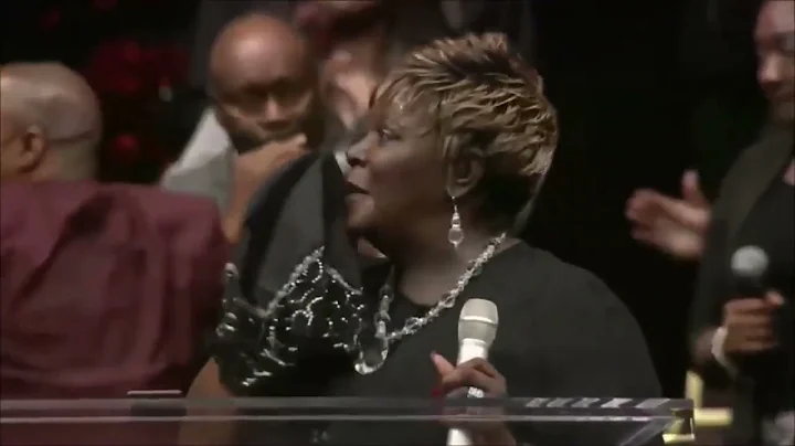 Lady Tramaine Hawkins Singing Some of Her Gospel C...