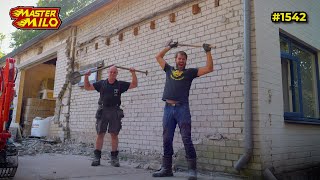 Download Lagu Verder met de verbouwing; de buitenmuur slopen! #1542 MP3 Download Lagu Verder met de verbouwing; de buitenmuur slopen! #1542 MP3