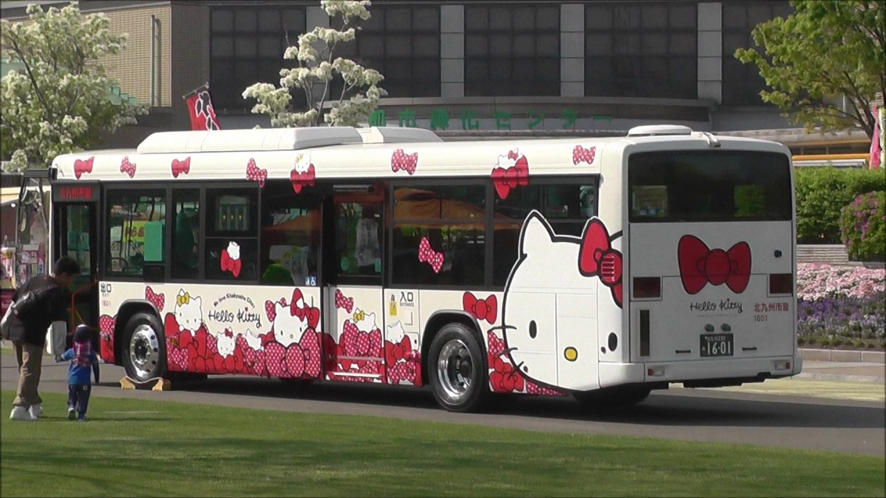 ハローキティ キャラクターバス（リボンver.）内装 北九州市営バス