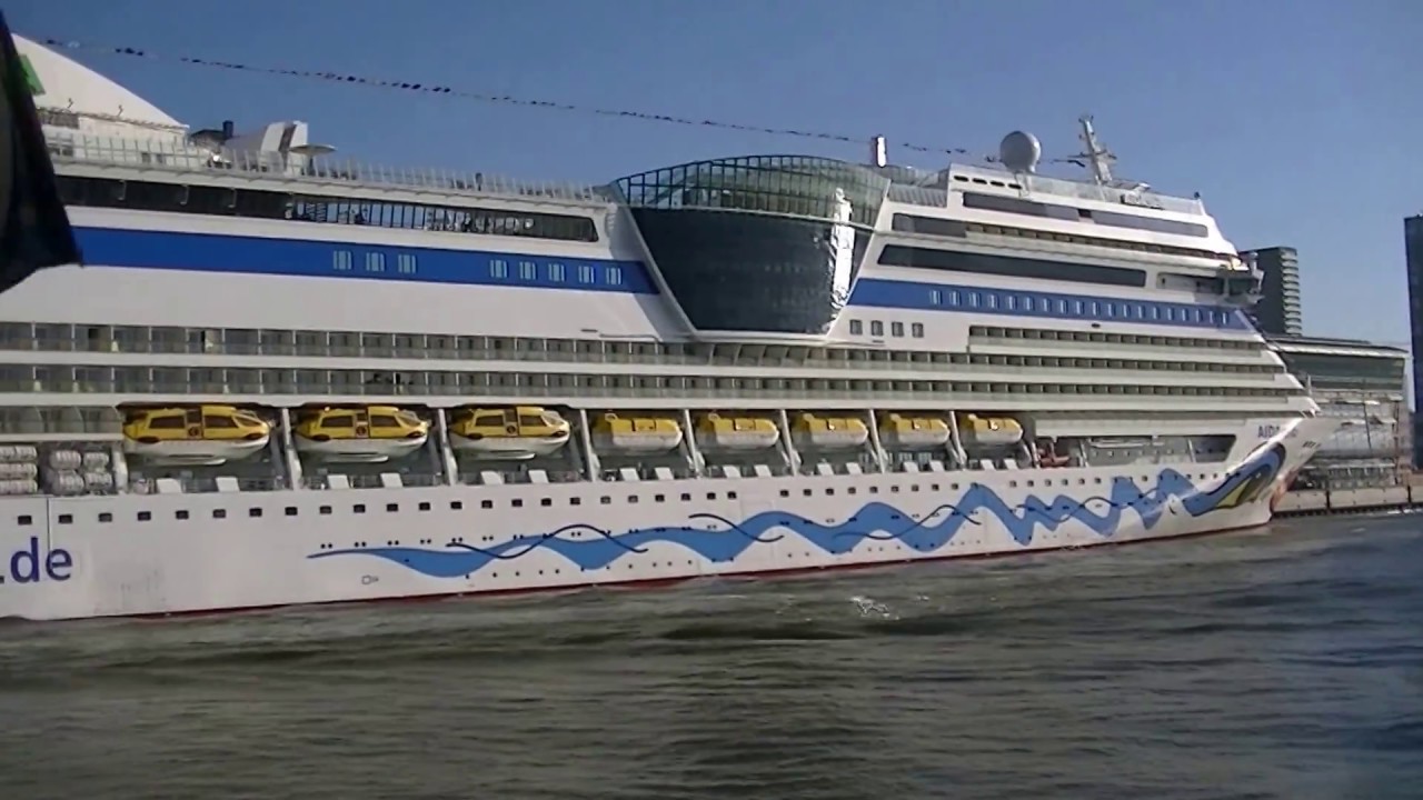 largest cruise ship in german