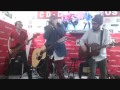 El Drogas "Final acústico en Media Markt Gasteiz" 31-01-14