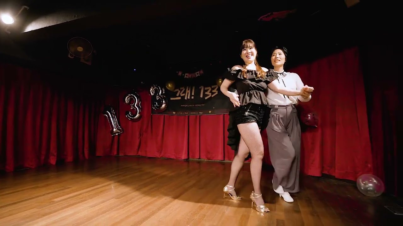 [탱고] 솔땅 그래!133기 민지 y 나라 님 초급발표회 영상 Loca-Juan D' Arienzo