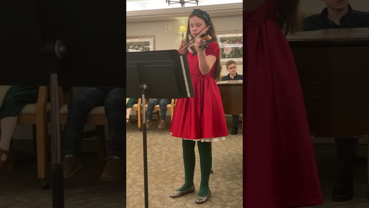Hannah (age 11) on violin - Waltz of the flowers 