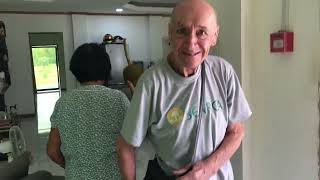 FOREIGNER IN THE PHILIPPINES VISITED BY MICHAEL AND BONIE AND THIER ASSESSMENT ON THE PROGRESS??