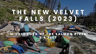 Negotiating the New Velvet Falls (2023) in a Sweep Boat at 2.4 Feet