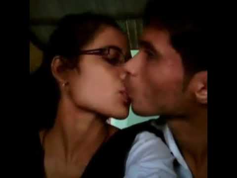 Hot kiss by Indian girl and boy in college