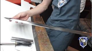 Montage! Chrome Vinyl Application for a Sword Blade for Cosplay screenshot 3