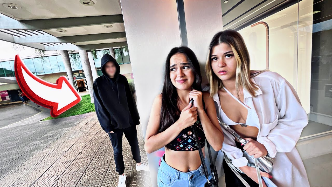 FOMOS SEGUIDAS POR UM ESTRANHO NO SHOPPING!😰