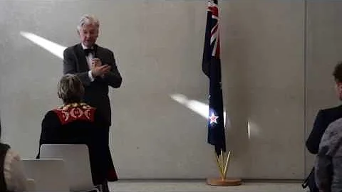 Internal Affairs Minister Peter Dunne addressing the new Kiwis