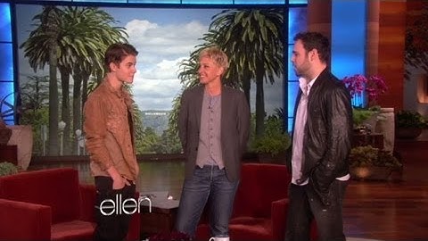 Justin Bieber Gets His 18th Birthday Present on the Show!