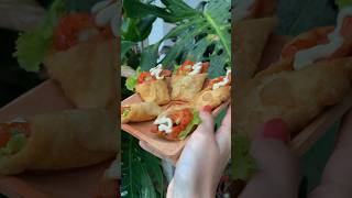 The Cuteness Of Lettuce Mayonnaise Sausage In A Wonton Skin Pocket shorts