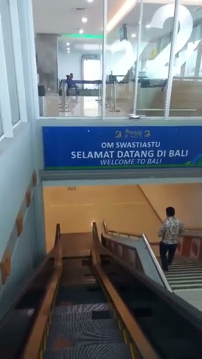 LAGI DI BANDARA PENERBANGAN BALI | HALU STORY #shorts  #storyhalu #storyig #storywa