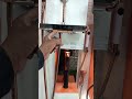 Hot and cold water mixer