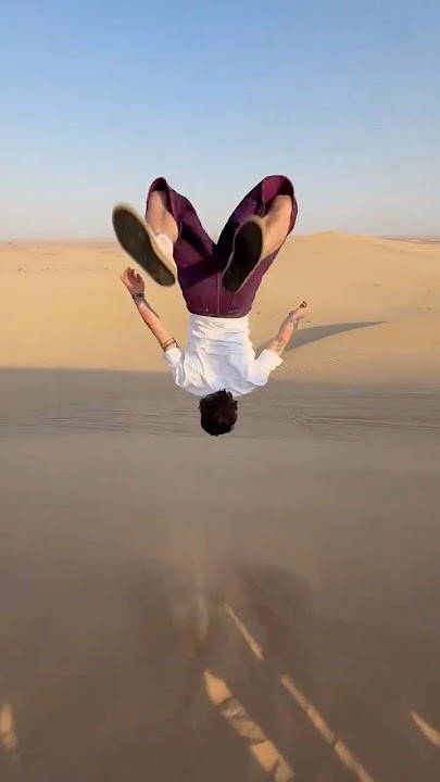 DANIELO STUNTER IN THE DESERT 😮