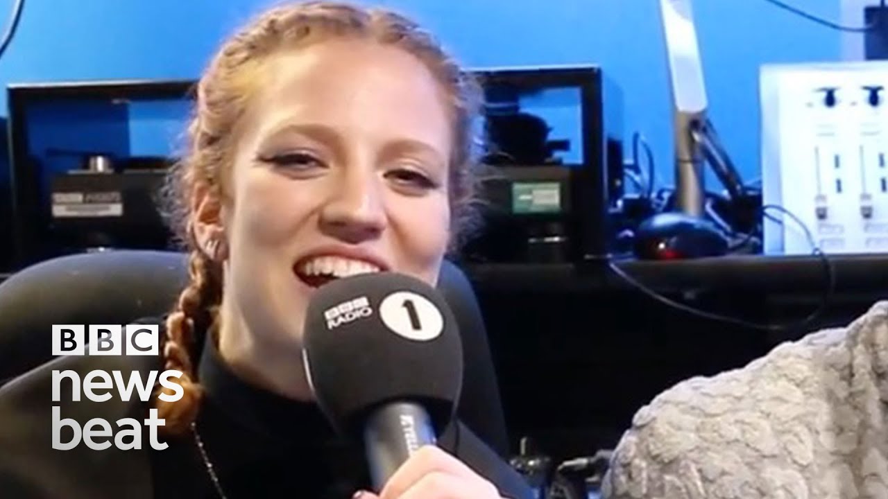 Jess Glynne Sex Or Chocolate Bbc Newsbeat Youtube