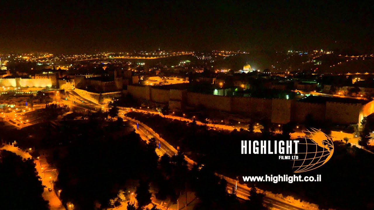 DJ4K_042_B 4K Drone Jerusalem Fly by Old City of Jerusalem at night