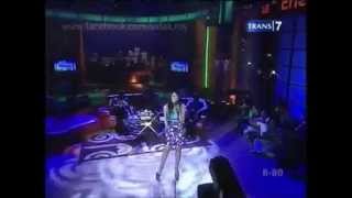 Erie Suzan Harus BUKAN EMPAT MATA (iwanhendrawanII)