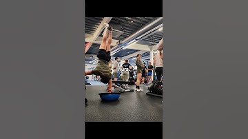 People React 😈🔥 #calisthenics #aura #reaction #respect #gymshorts #streetworkout #sports #motivation