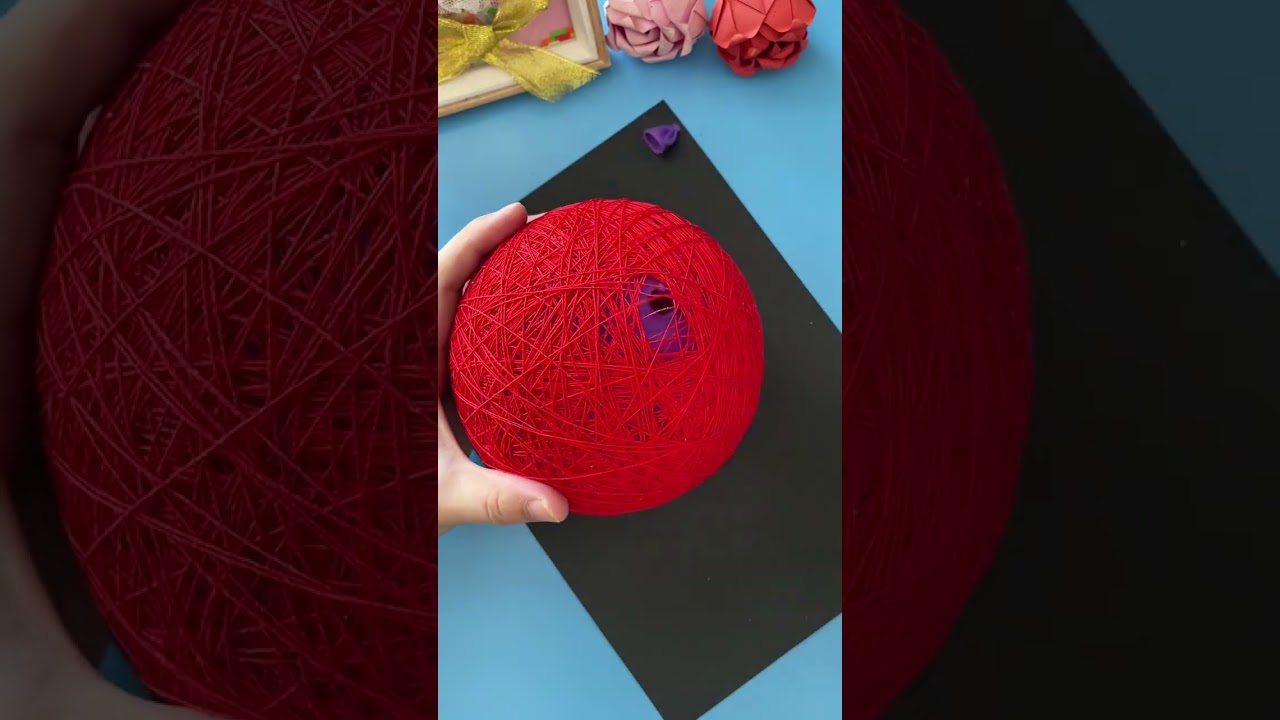 You can use white latex and sewing thread to make beautiful New Year lanterns and try it with yo