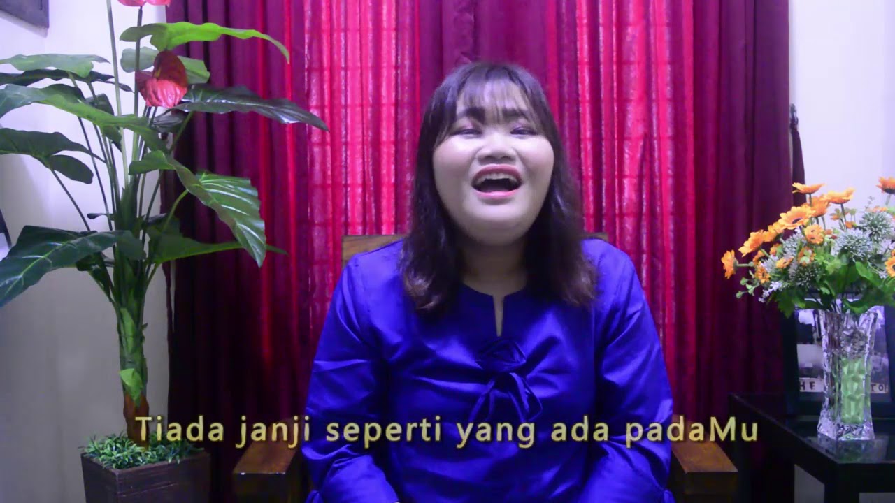 Lagu Rohani " Nyanyi dan Bersoraklah bagi DIA " Cover Yohana - YouTube