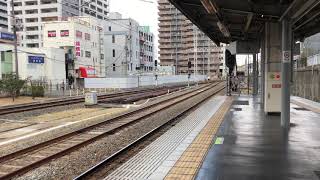 京阪電車8000系・3000系8002F・3006F 特急出町柳行・特急淀屋橋行 香里園駅