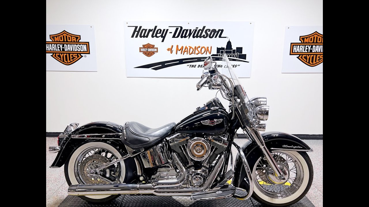 2009 Harley Davidson Softail Deluxe FLSTN 19,632 Miles Vivid Black