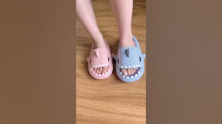 Yeahappy Shark Slippers