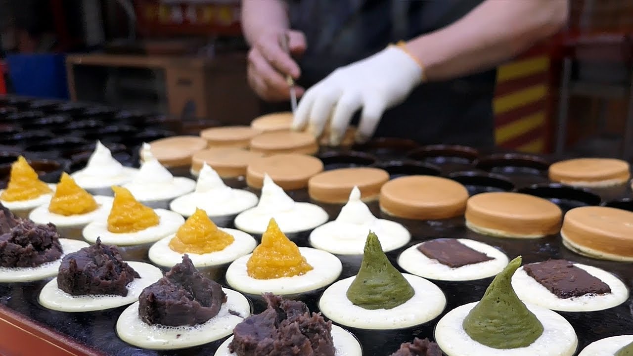 Red Bean Cake (紅豆餅, imagawayaki) - Korean Street Food / Chinatown, Incheon