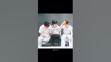 [TXT] beomgyu face after he hit yeonjun and soobin reaction