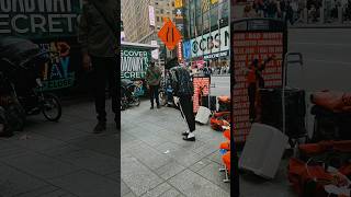 Michael Jackson character dance 🔥🔥#michaeljackson #manhattan #timessquare