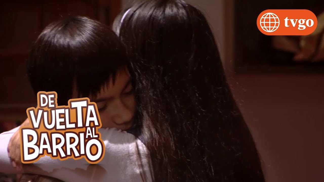 ¡Pedrito baila su primer lento junto a Lily! - De Vuelta al Barrio 26/06/2018