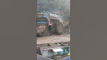 Unbelievable floods caught on camera #viral #trending #floods #flood #Disaster #nature #viral