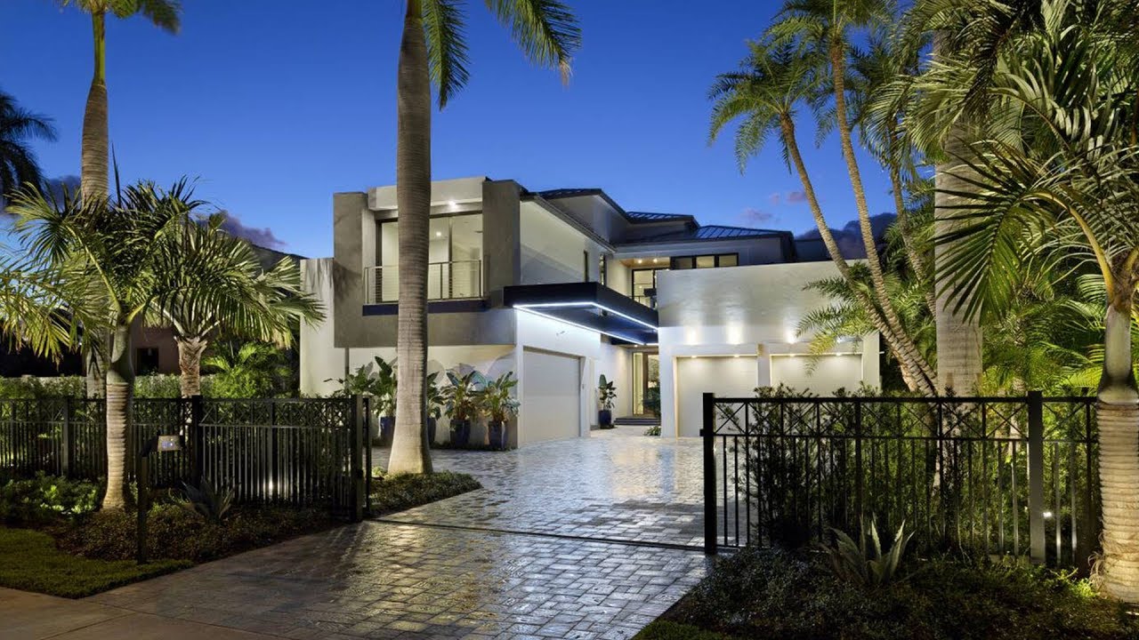 Modern Luxury Estate | Homes For Sale | 1040 South Ocean ...
