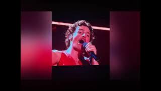 Benson Boone covering Can’t Help Falling In Love (Elvis Presley) for night 28 (Portland, OR)