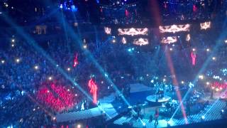 Video thumbnail of "Vlado Georgiev - Zivim da te nadjem live- Kombank arena 2014"