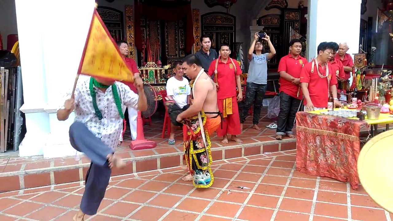 Chinese year Chinese New Year celebration - YouTube