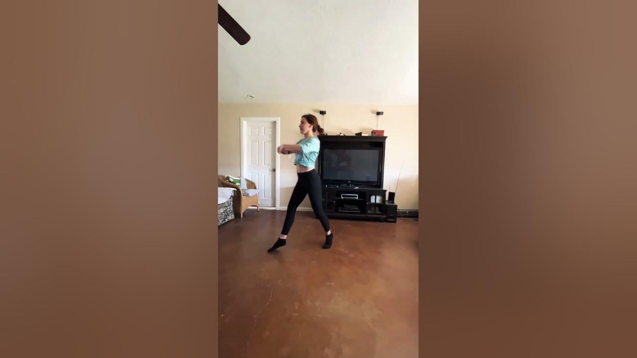 Short choreography to “Esperanza” by Hermanos Gutierrez