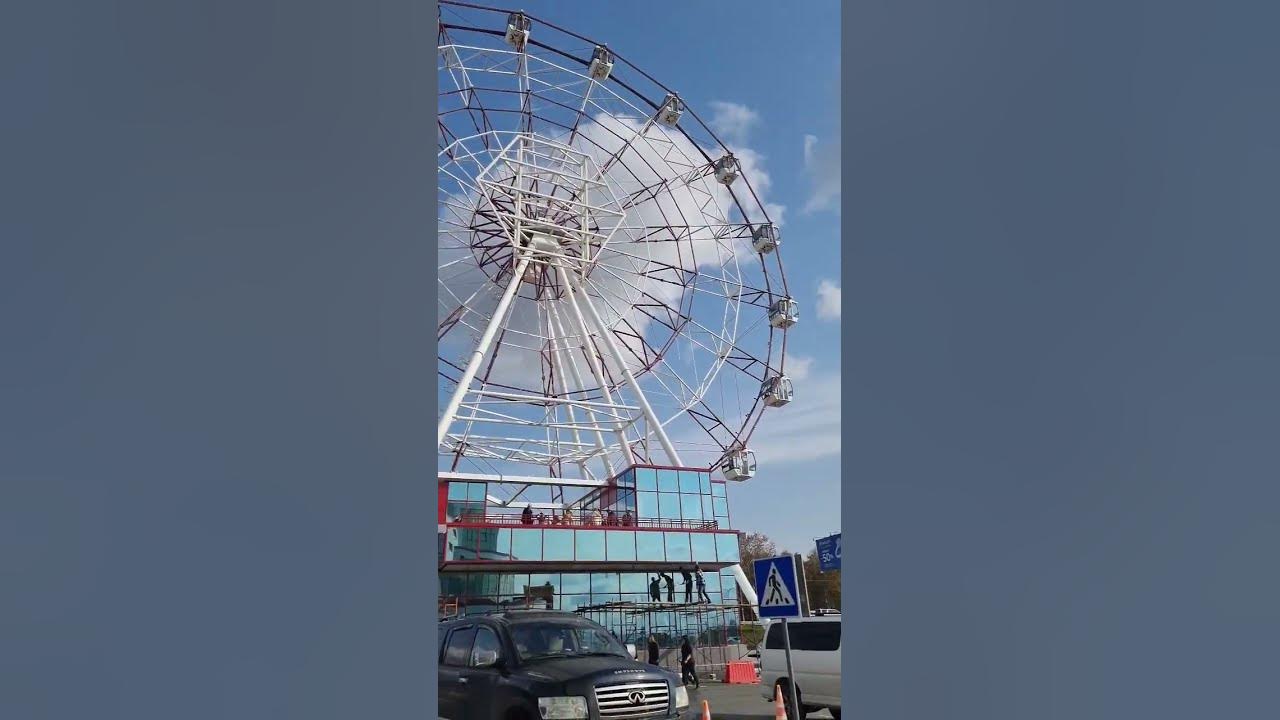 Колесо обозрения новое сахалин фото. Колесо обозрения южно-сахалинск сити. Парк гагарина южно-сахалинск аттракционы. Колесо обозрения южно сахалинск. Колесо обозрения южно сахалинск.