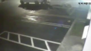 Surveillance video shows thief stealing church's trailer in Cooper City