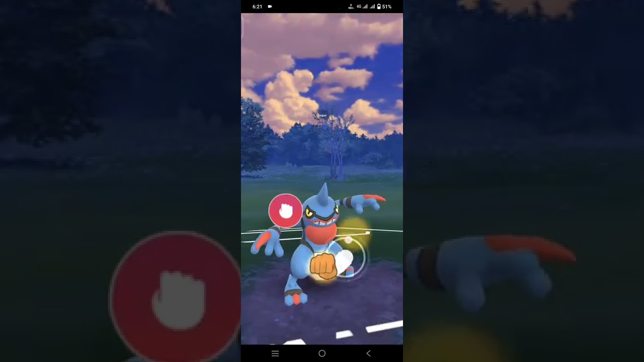 Pokemon Go team rocket go grunt battle. 