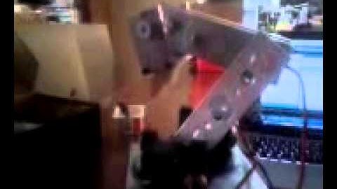 Copia de Brazo Robot con Arduino y 3 Servomotores