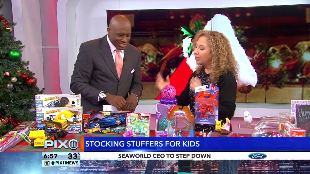 Toy Insider Mom Shares Stocking Stuffers on PIX 11 Morning News
