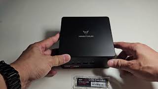 Unboxing MINISFORUM UM890 Pro, AMD Ryzen 9 8945HS - Installing 4TB M.2