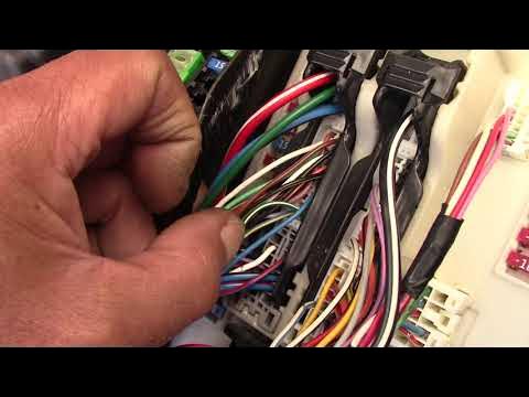 Nissan Altima ac blowing hot air diagnostics - YouTube