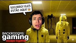 ESCAPANDO DOS MONSTROS COM AMIGOS! | PT.2 | Backrooms: Escape Together