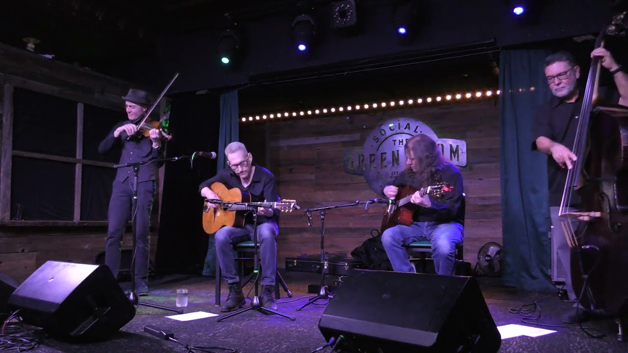 Guarda DJANGIT' (Live Version) | JAZZGITAN su YouTube Guarda DJANGIT' (Live Version) | JAZZGITAN su YouTube