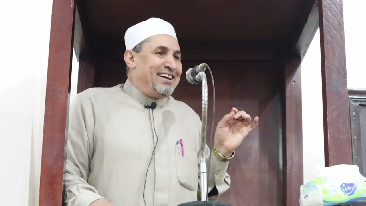 ( وَلَا تَقْرَبُوا الزِّنَا )