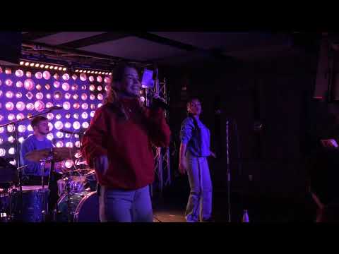 Anna of the North - Live at 3voor12 Radio