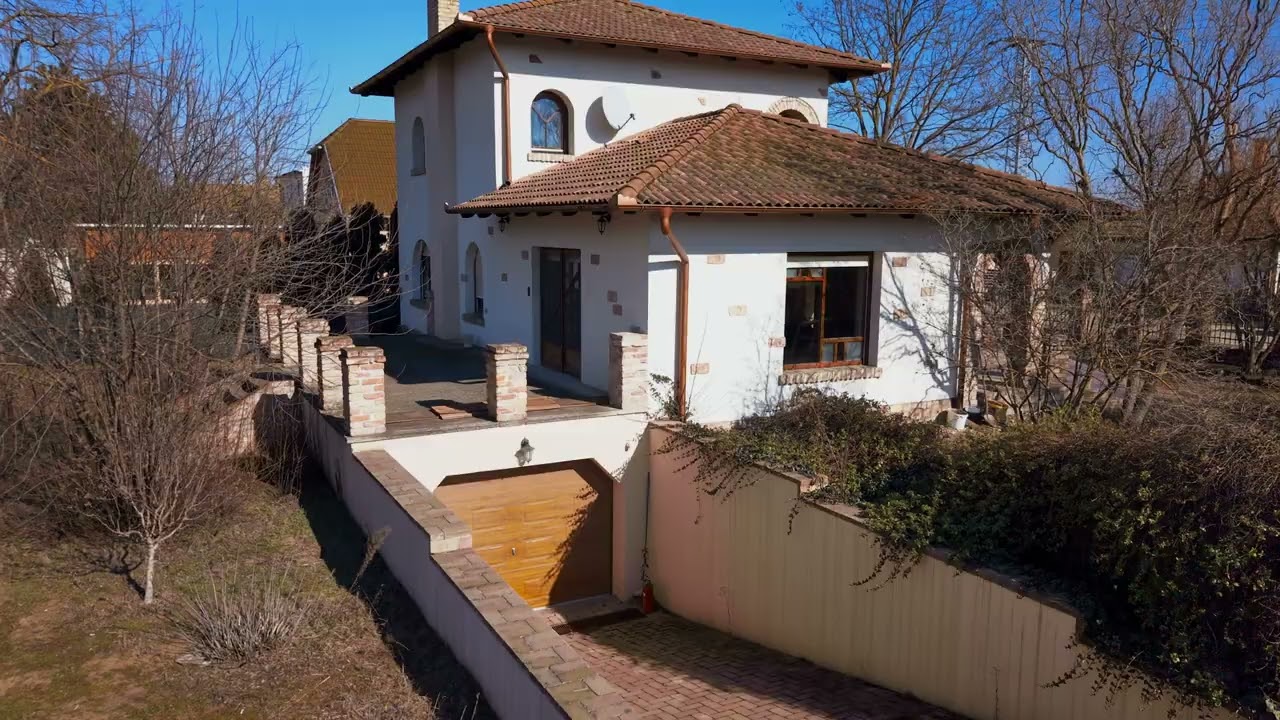 Eladó ingatlan Felsőlajos